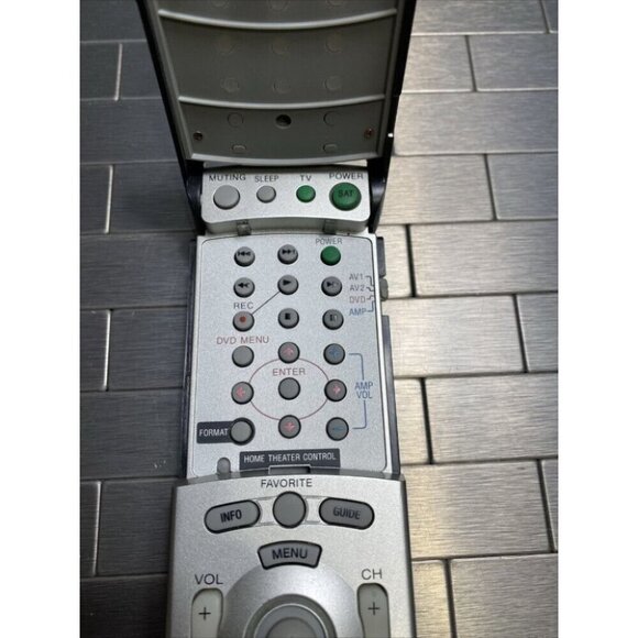 Genuine Sony RM-Y822 DirecTV TV Home Theater Remote Control - Picture 5 of 11